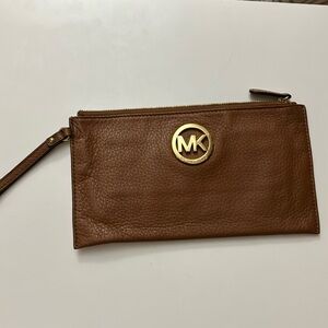 Michael Kors leather wristlet/clutch